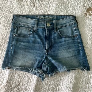 American Eagle High Rise Shortie Denim Shorts Size 4